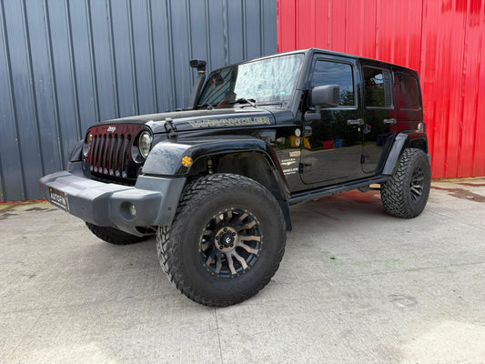 Jeep Wrangler Unlimited Sahara 3.6 AT – 2015