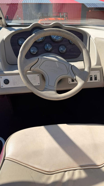 Lancha Maxum 1800 Mercrusier 1997