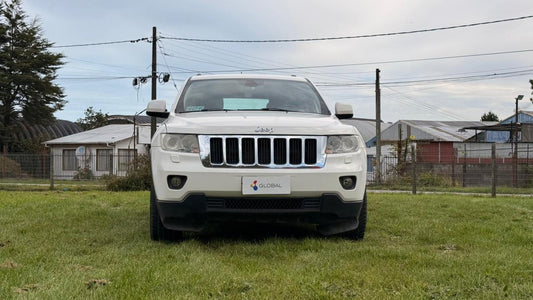 JEEP GRAND CHEROKEE LAREDO 2013