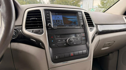 JEEP GRAND CHEROKEE LAREDO 2013