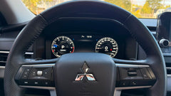 MITSUBISHI OUTLANDER 2025