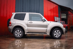 MITSUBISHI MONTERO CORTO 2005