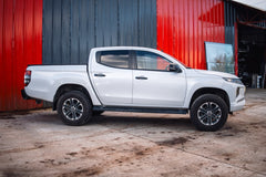 Mitsubishi L200 Dakar 2023