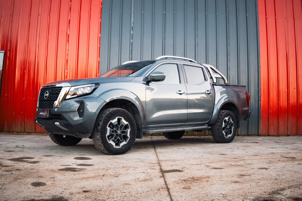 NISSAN NAVARA PLATINUM 2023